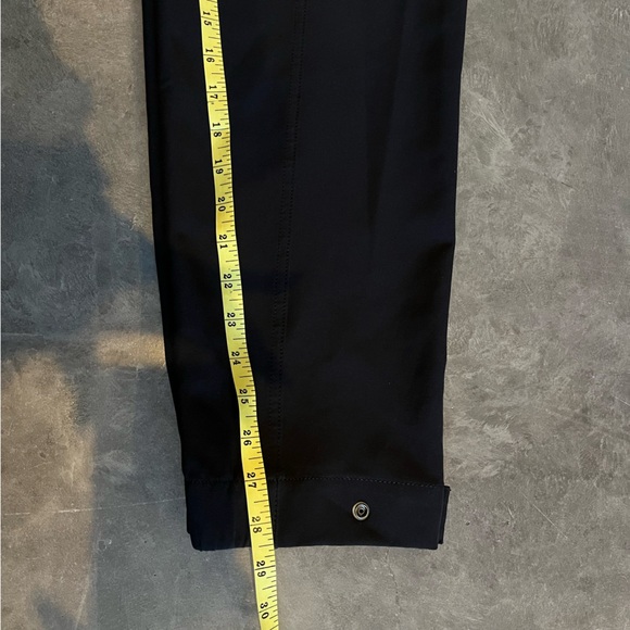 ATHLETA Endless High Rise Cargo Pant Jogger Black - Picture 13 of 14